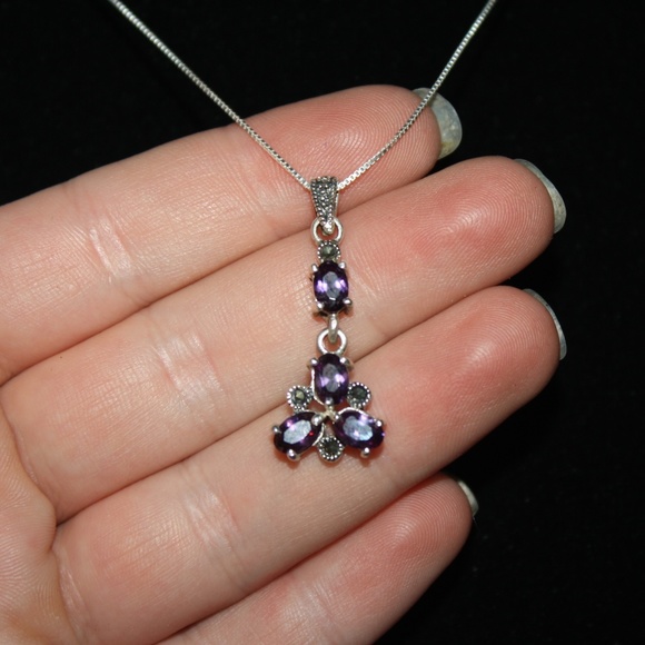 Amethyst sterling silver marcasite 16" necklace - Picture 4 of 4